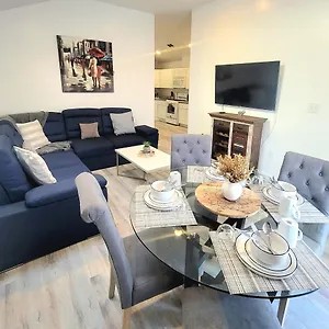 Luxury 5queenbed - 20 Min Away Manhattan Jersey City